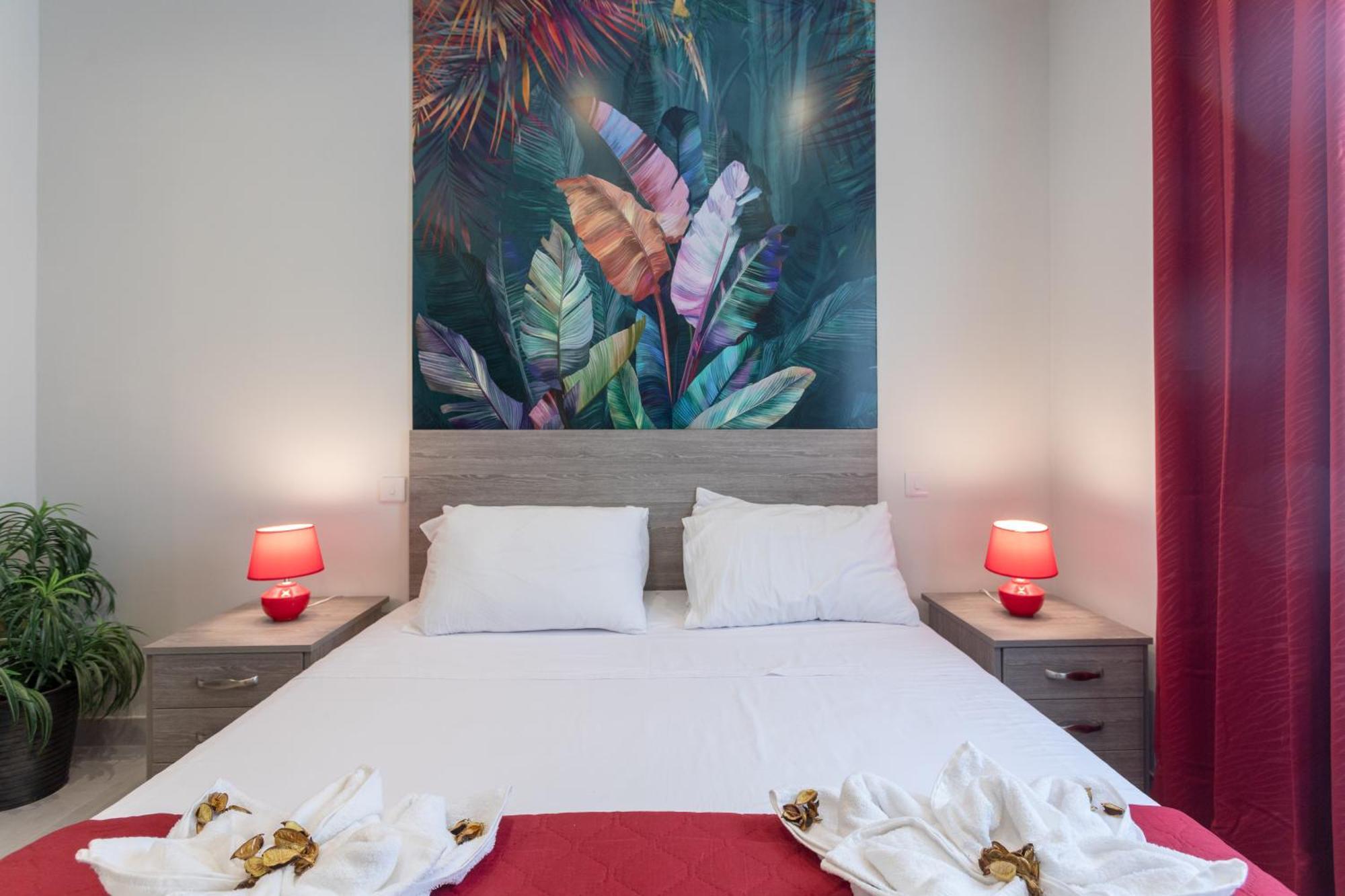 Red Rose Apartment Marsalforn Bagian luar foto