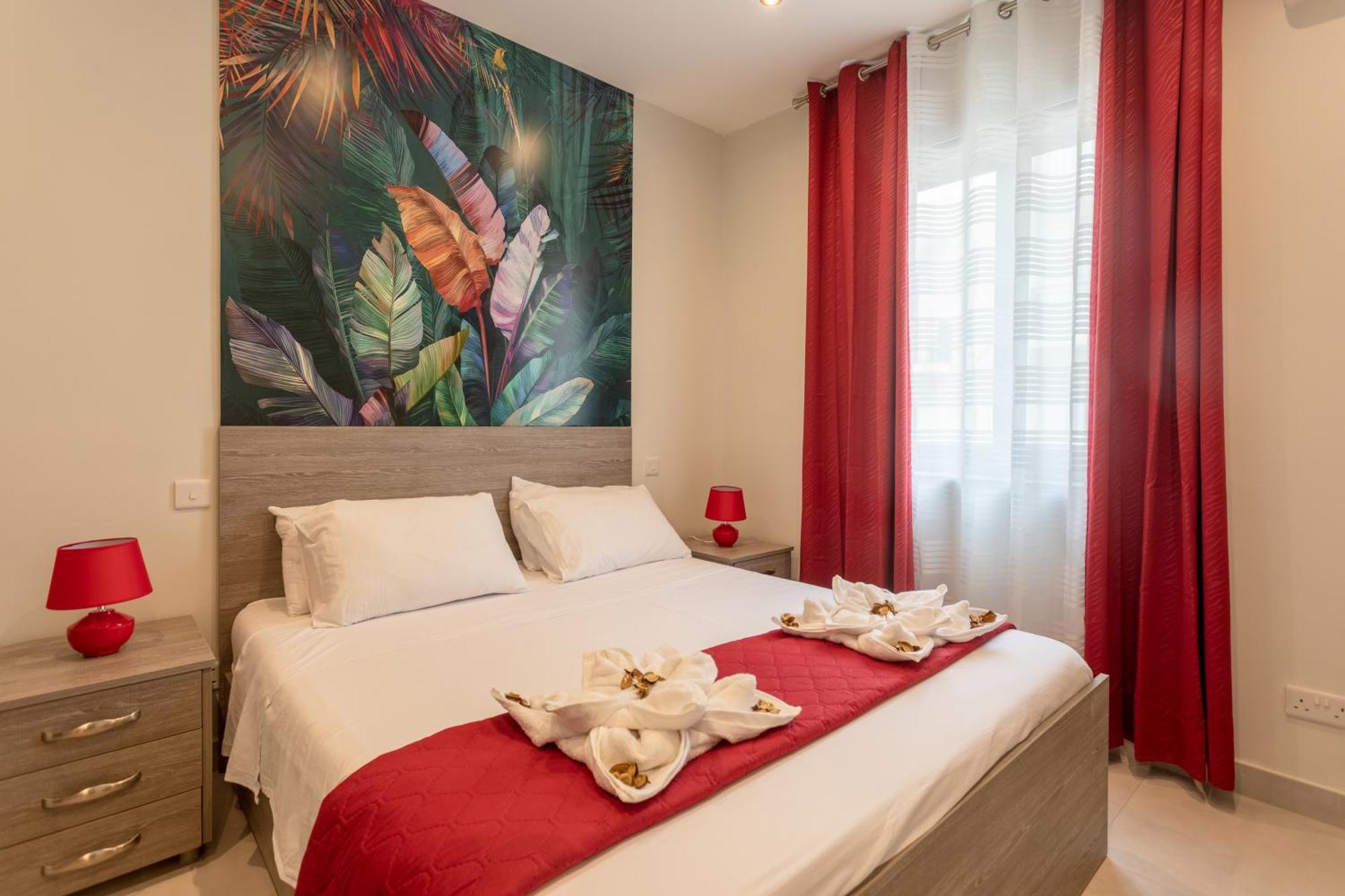 Red Rose Apartment Marsalforn Bagian luar foto