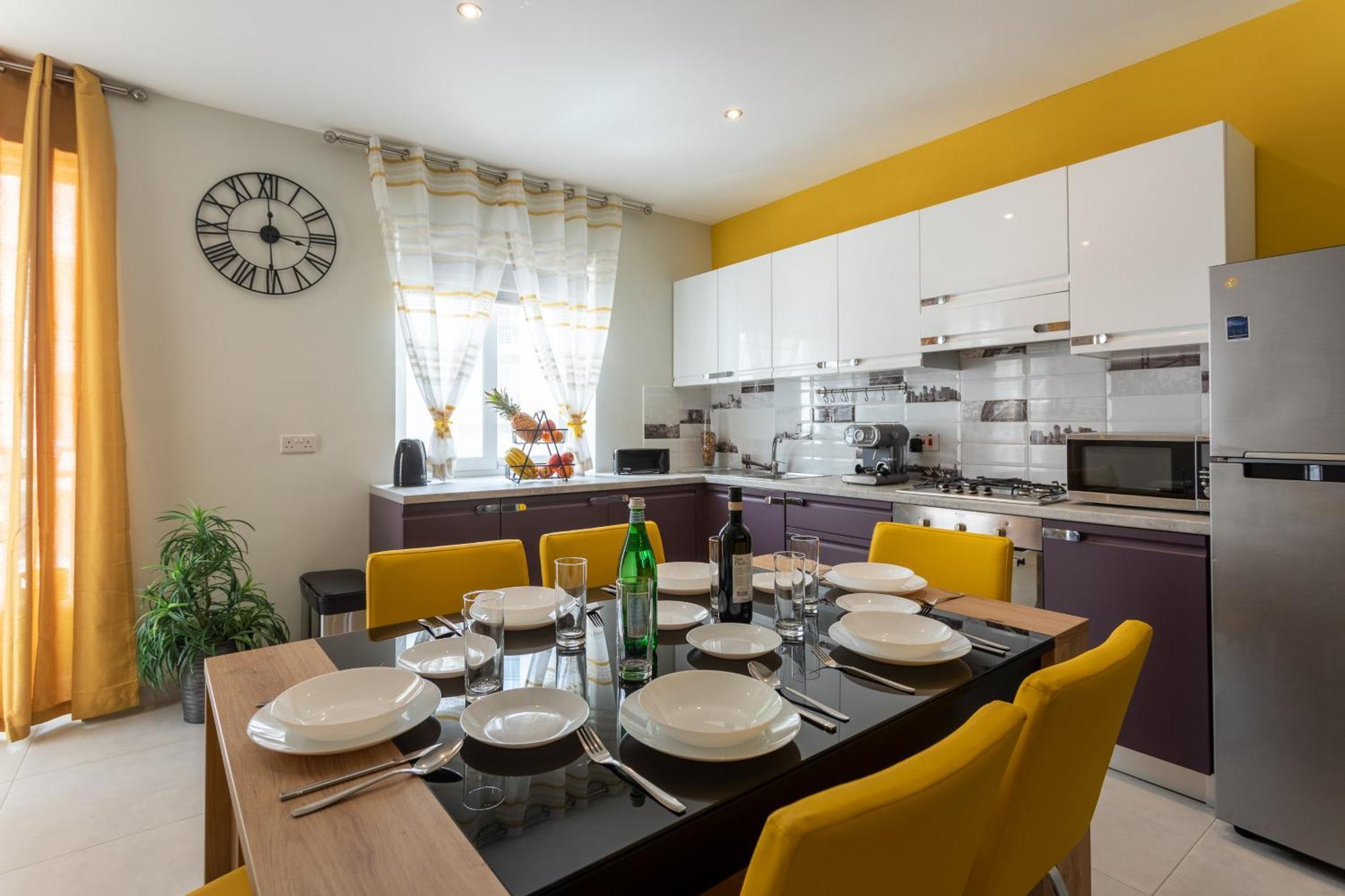 Red Rose Apartment Marsalforn Bagian luar foto